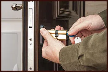 Usa Locksmith Service Burbank, CA 818-492-3081 Usa Locksmith Service Burbank, CA 818-492-3081 - 3-locksmith-key-service